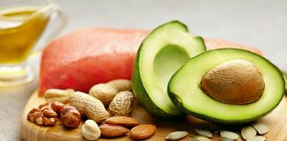 Proč není v pořádku ve své každodenní stravě ignorovat zdravé tuky? Které tuky jsou zdravé?