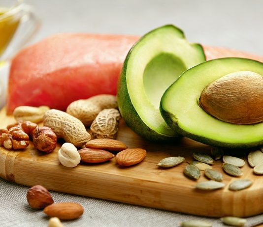 Proč není v pořádku ve své každodenní stravě ignorovat zdravé tuky? Které tuky jsou zdravé?