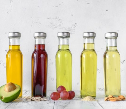 Oleje listované za studena i zelenina z Moravy – objednejte si je s dovozem až domů oleje listované za studena